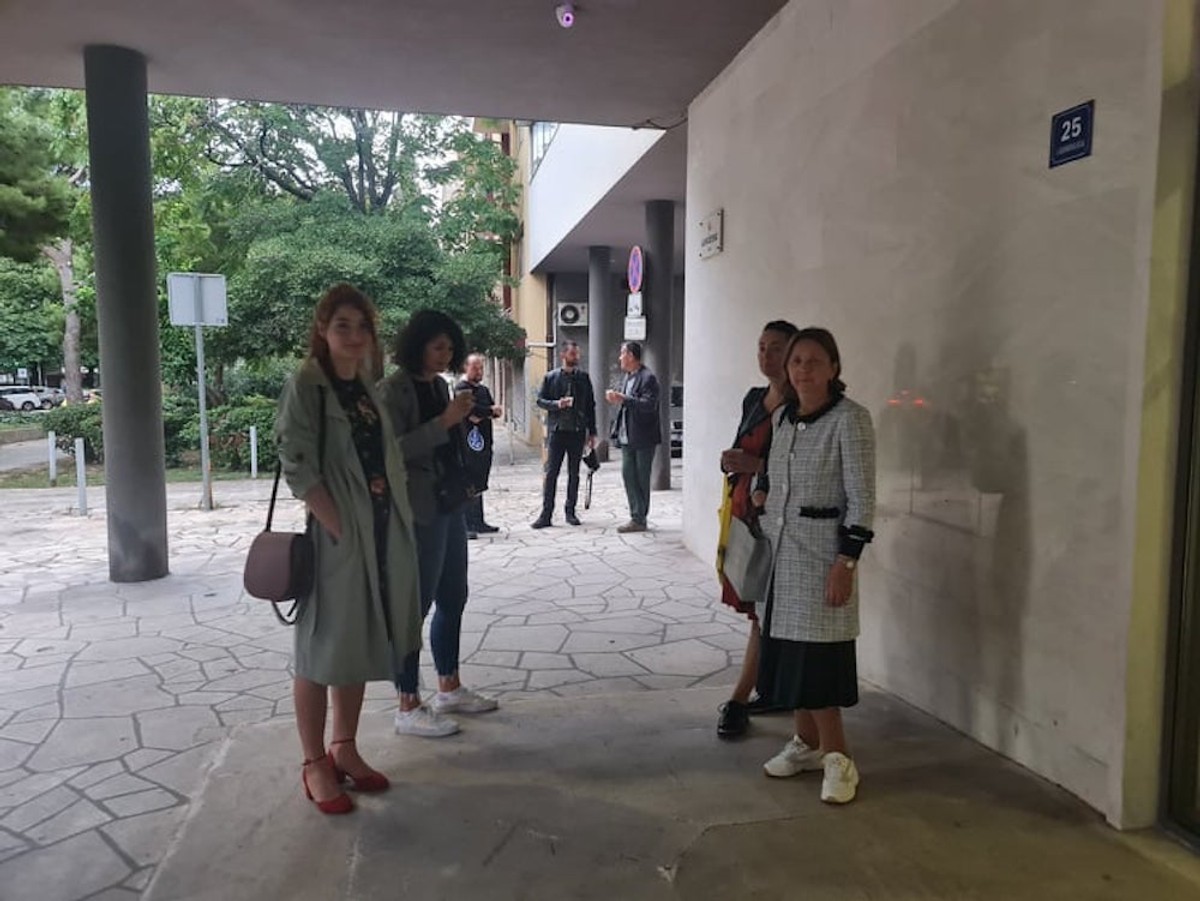 Radnici pred Centrom za socijalnu skrb