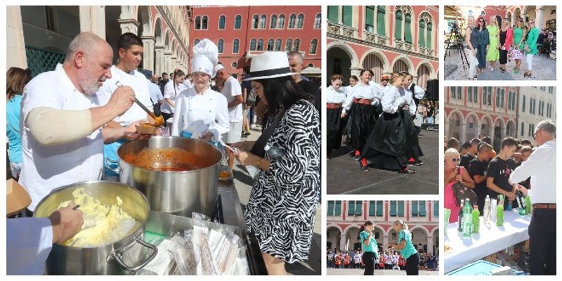 FOTOGALERIJA Započela manifestacija Mjesec gastronomije, na Prokurativama podijeljeno tisuću porcija