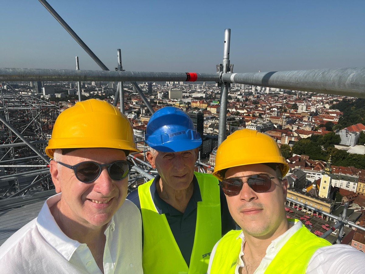 Andro Krstulović Opara obišao radove za zagrebačkoj prvostolnici koje obavlja splitska tvrtka Spegra