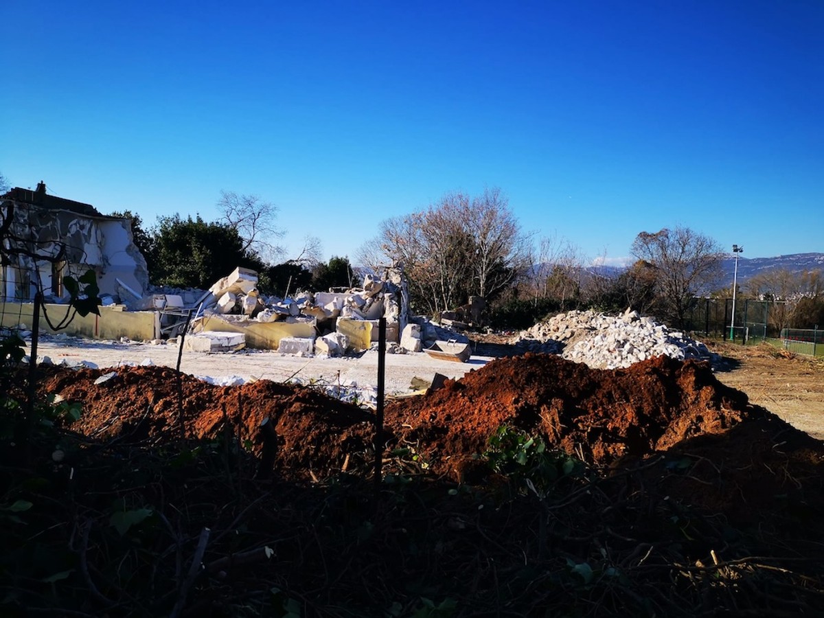 Srušena zgrada u Spinutu