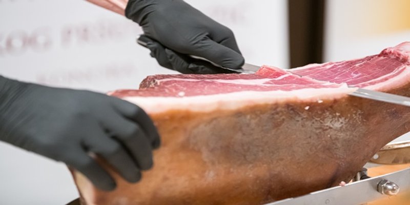 10. DANI HRVATSKOG PRŠUTA Zlatne medalje osvojili Pršut Voštane, Pisinium, MI Braća Pivac, BEL-CRO i Istarski pršut Dujmović