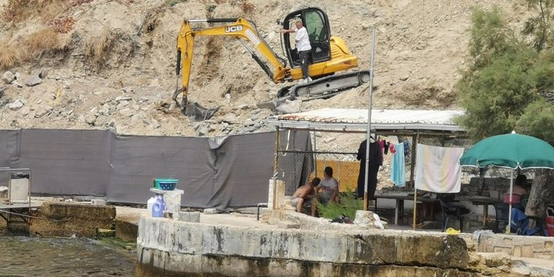 UZBUNA NA JEŽINCU Nova mehanizacija stigla na padinu, reagirala Park šuma Marjan