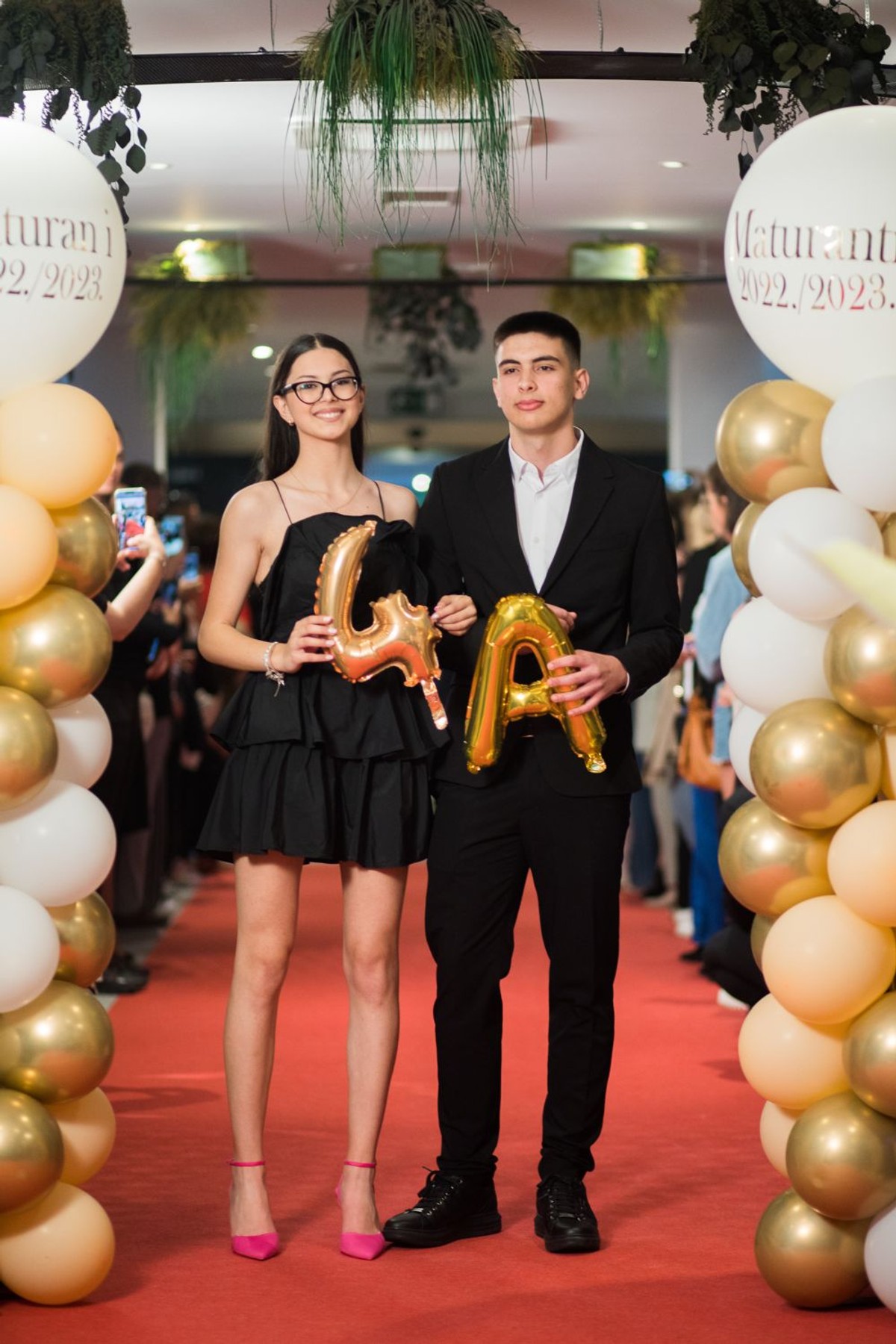 Maturalna večer Srednje škole Ivana Lucića | foto: Fotostudio Bonačić