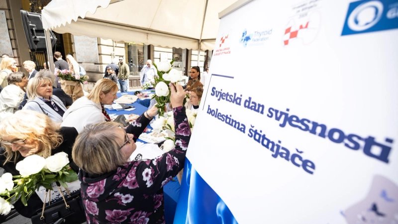 SVIBANJ - MJESEC LEPTIRA Savjetovanje s liječnicima na splitskoj Rivi i prijave za besplatan pregled štitnjače