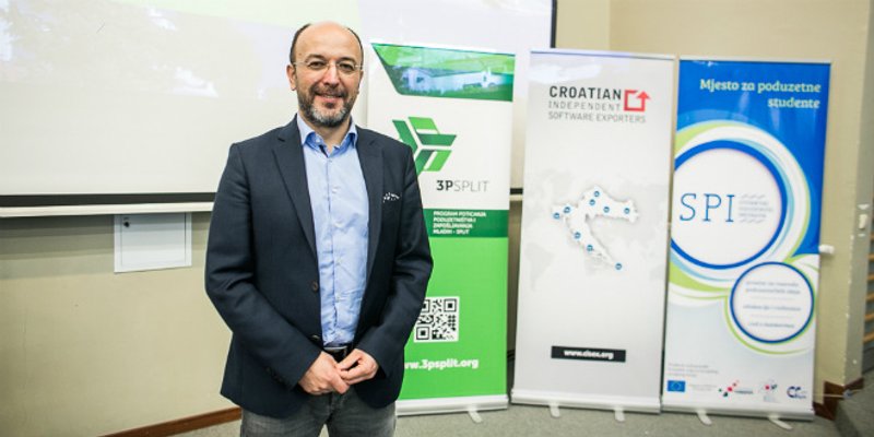 Krešimir Macan za Dalmatinski portal secira političku scenu: Pročitajte što kaže za Oreškovića, Karamarka, Pauletića, Milanovića...