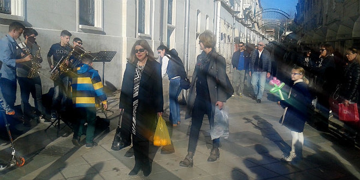 UŽIVO IZ GRADA: Teško će kućice dogodine na Prokurative