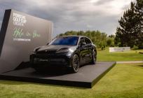 Dva svijeta i jedan automobil Porsche Cayenne Electric