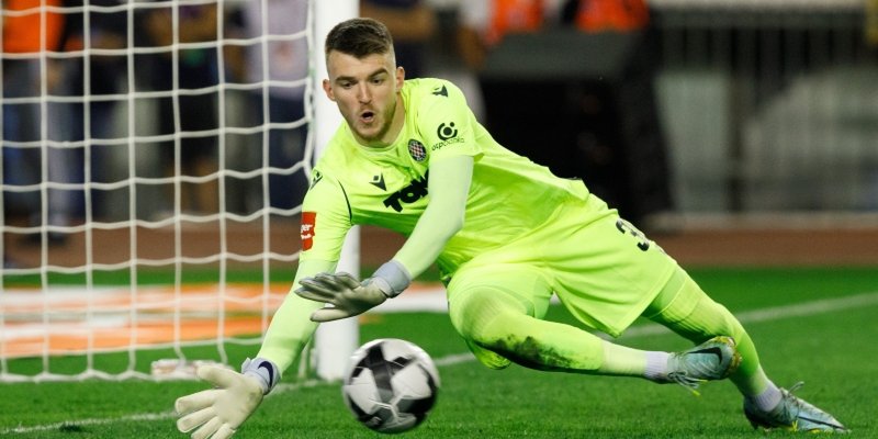 SLUŽBENO: Karlo Sentić odlazi iz Hajduka