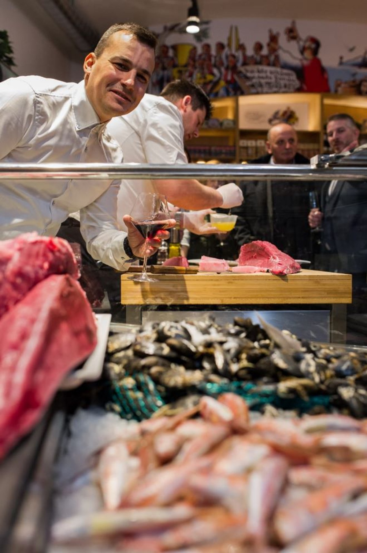 Milan Prgomet uspješno vodi Gastro Fisch Brač u Beču: 'Prva godina poslovanja u inozemstvu bila je itekako izazovna, danas kod nas kupuje i gradonačelnik'