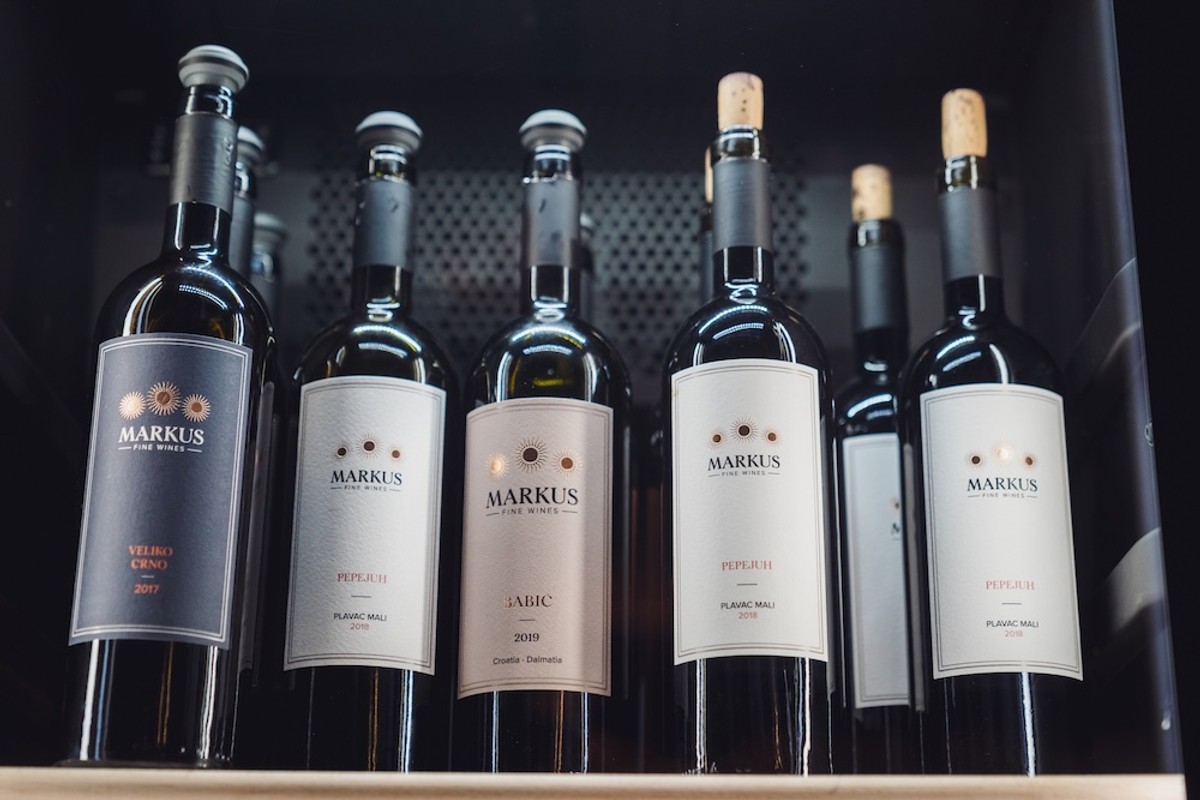 FOTO Vinarija Markus odradila je prvu berbu na Šolti: Kadrovi su impresivni