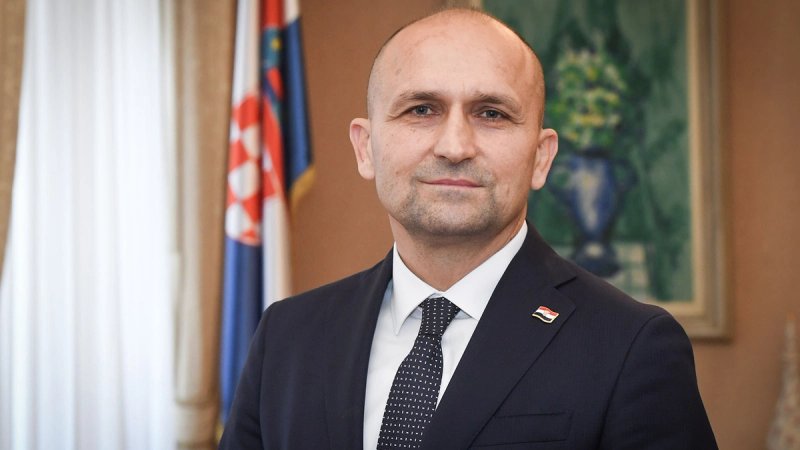 Anušić komentirao promjenu vlasti u Mađarskoj, posebno se osvrnuo na kartu velike Mađarske