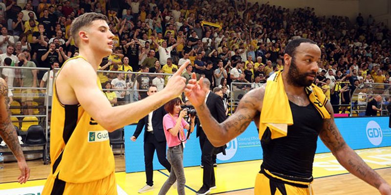 KO(Š)MENTAR: Split je gladan, Split je spreman!