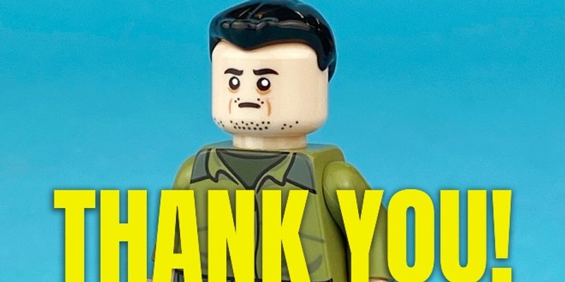 LEGO ZELENSKI I MOLOTOVLJEVI KOKTELI Citizen Brick prodajom figurica prikupio 16540 dolara za Ukrajince