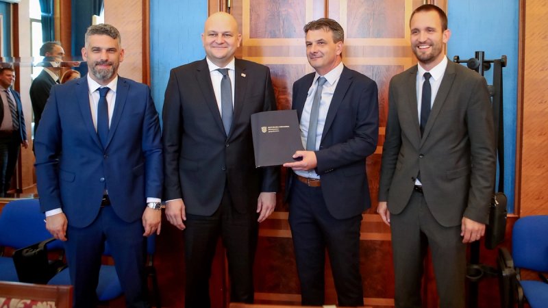 EU sredstva za zeleni javni prijevoz: Liburnija d.o.o. započinje izgradnju infrastrukture za punjenje električnih autobusa