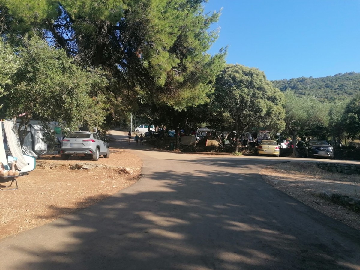 Inspekcija zatvara još jedan kamp? 'Rekli su nam da otiđemo, ne razumijemo zašto!'