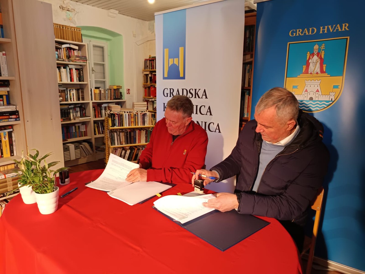 KAPITALNI PROJEKT Hvar dobiva novu knjižnicu u vrtu barokne Palače Radošević