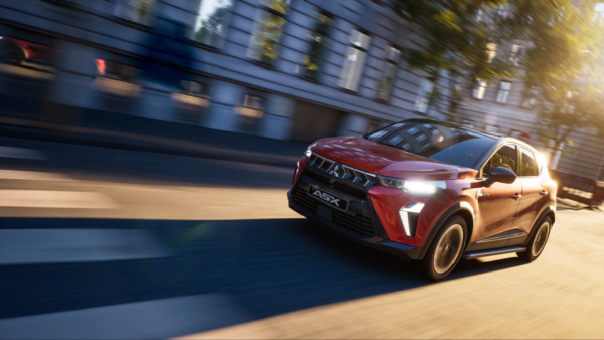 MITSUBISHI: Zašto konkurencija gura priču o preobučenom Francuzu?