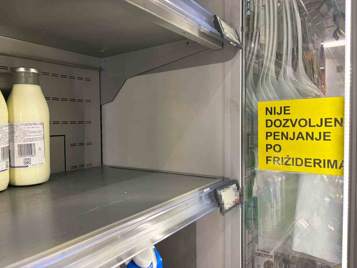 STVARNO?! Teško je povjerovati da su u splitskoj trgovini morali napisati ovakvo upozorenje