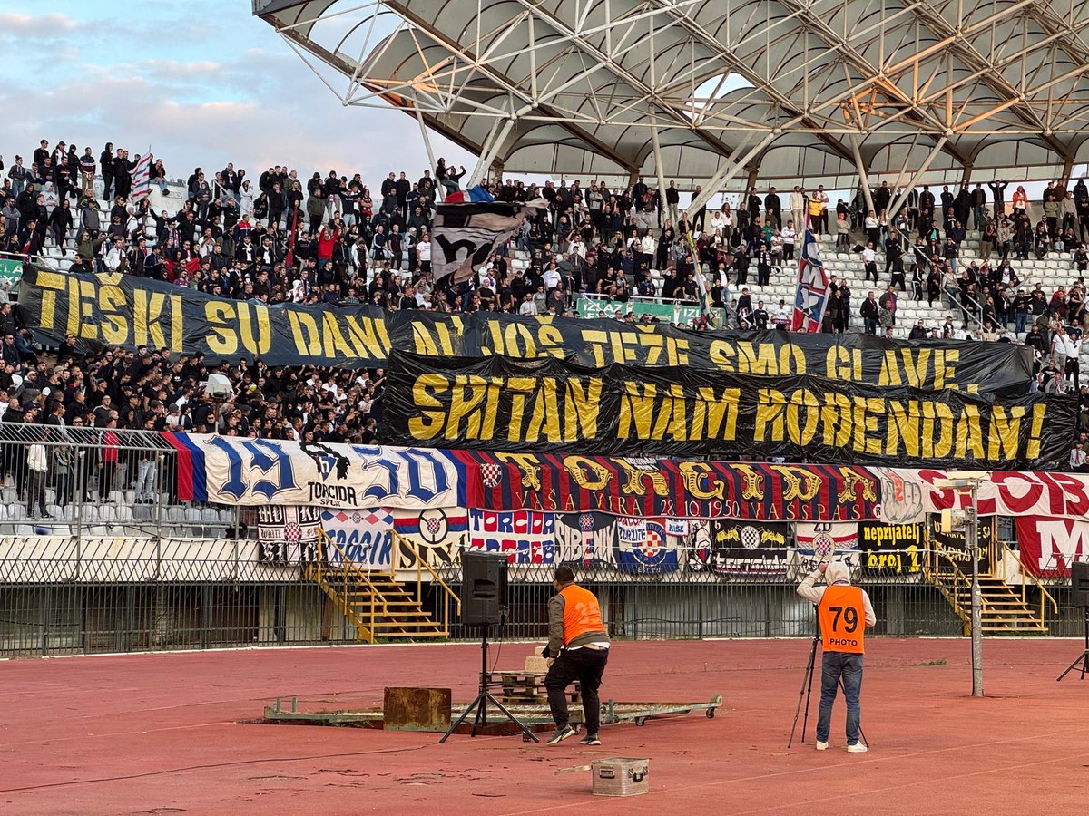 Torcida poslala poruku za svoj rođendan
