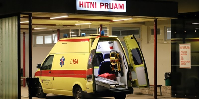 Noćas kod Imotskog poginula dva mladića, još dvije osobe ozlijeđene