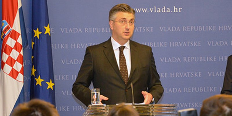 Andrej Plenković: Saucha svoju odluku nije donio pod pritiskom mene ni HDZ-a, on je pod pritiskom kavanskih revolucionara 