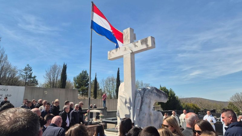Nezaboravljene žrtve Markovića jame: Obilježeno stradanje hrvatskih vojnika i civila iz 1944. godine