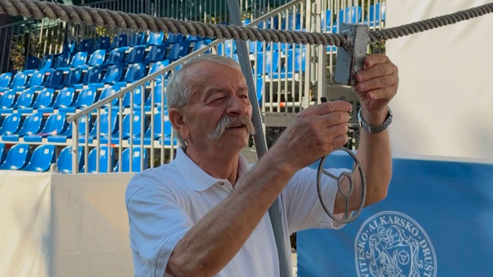 VIDEO Prvi put u povijesti: Otac i sin zajedno će namještati alku, upoznajte barba Joku i sina mu Mišu