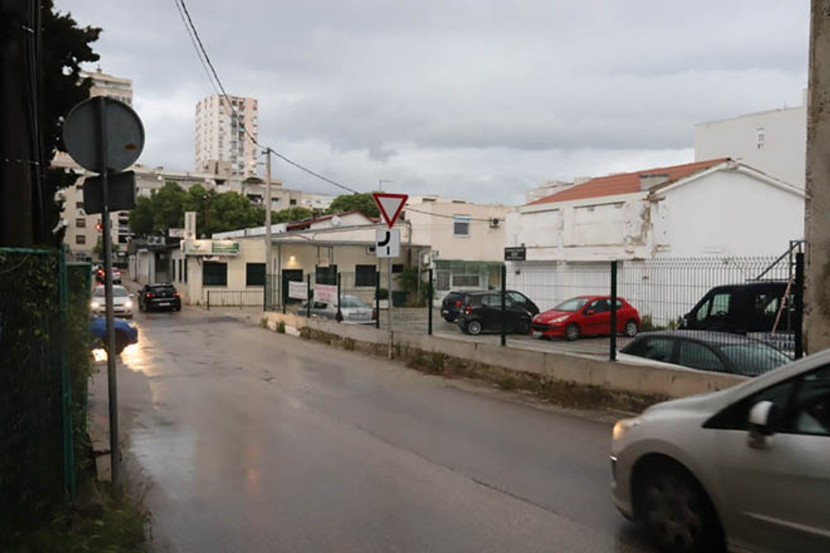 DI JE ZAPELO? Promijenilo se šest gradonačelnika, a još nije riješeno 120 metara ceste