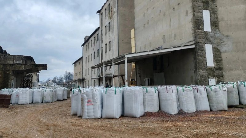 OGLASILA SE CEMENTARA: Otkrili su što će napraviti s oko 300 tona otpada iz Gospića
