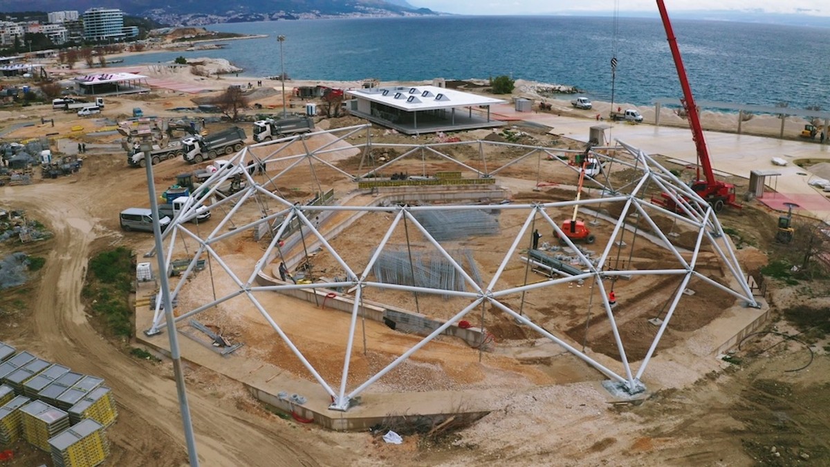 ŽNJAN IZ ZRAKA: Kupola amfiteatra ulazi u završnu fazu postavljanja, evo najnoviji video