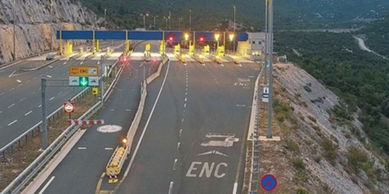 DIGLA SE BURA Ponovno zatvorena autocesta A1