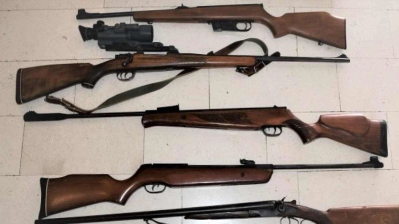 Policija na Braču pronašla drogu i oružje