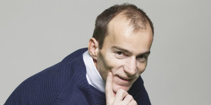 Saša Dvornik najavio da će napisati autobiografsku knjigu, a novom objavom je Anu Bučević nazvao kameleonom