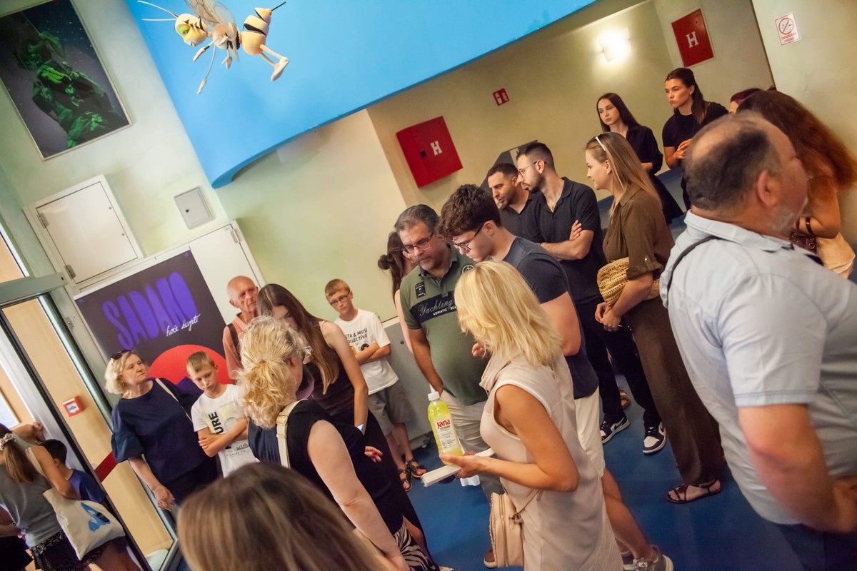 FOTOGALERIJA Priča o djevojčici koja je preživjela atomsku bombu 'oživjela' u Splitu
