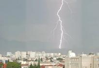 ZBOG NEVREMENA 'Žurne i komunalne službe su na terenu!'