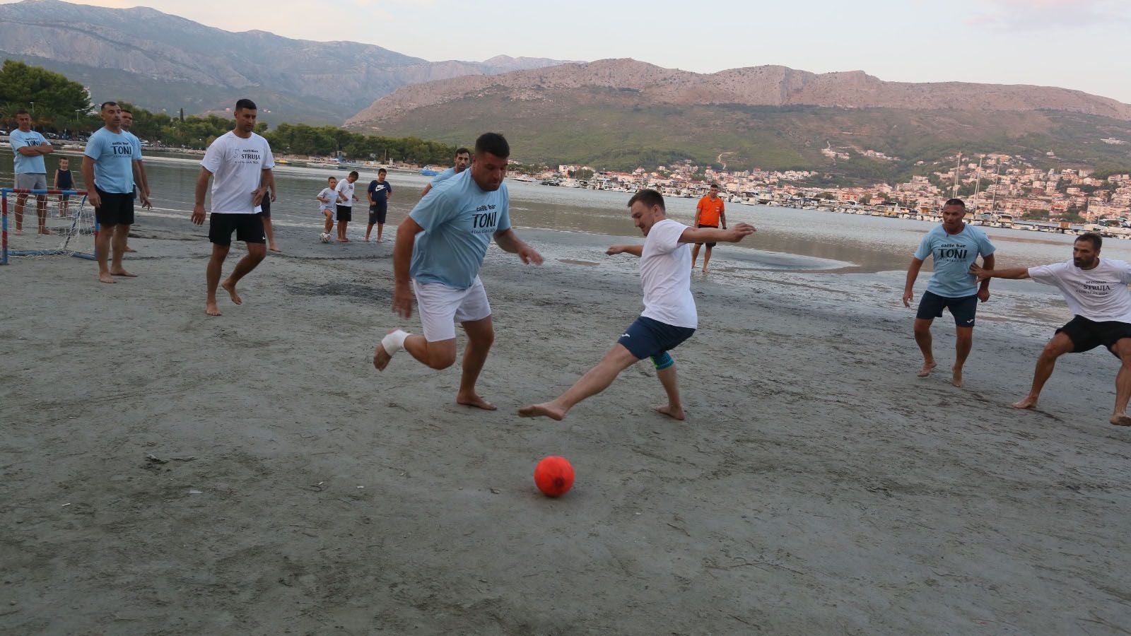 Turnir na pijesku sutra u Stobreču, dođite na sport i zabavu