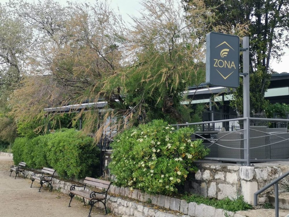 Restoran Zona na Zvončacu