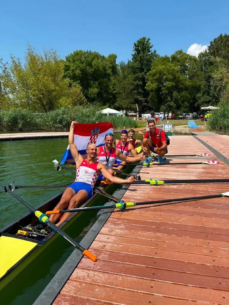 Hrvatski četverac na pariće osvojio broncu