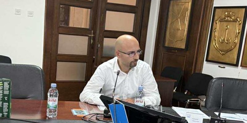 DIREKTOR ŽNJANA 'Sve odluke, tako i za kupnju namještaja je donosio Upravni odbor. Ako se s nečim ne bih slagao, proguralo bi se na Skupštini'