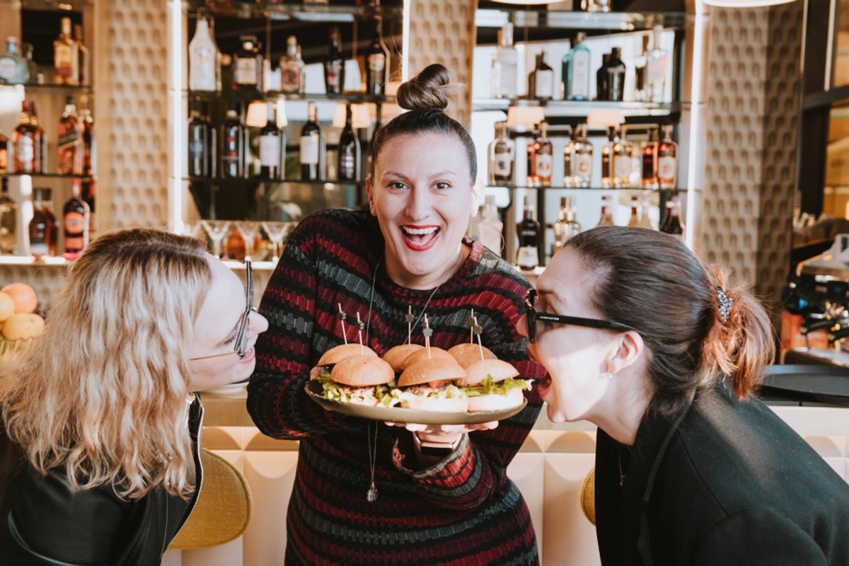 Papa’s American Bar