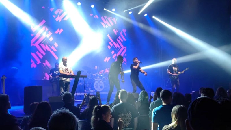 VIDEO Pogledajte kako su Splićani reagirali na najveći hit beogradskog benda