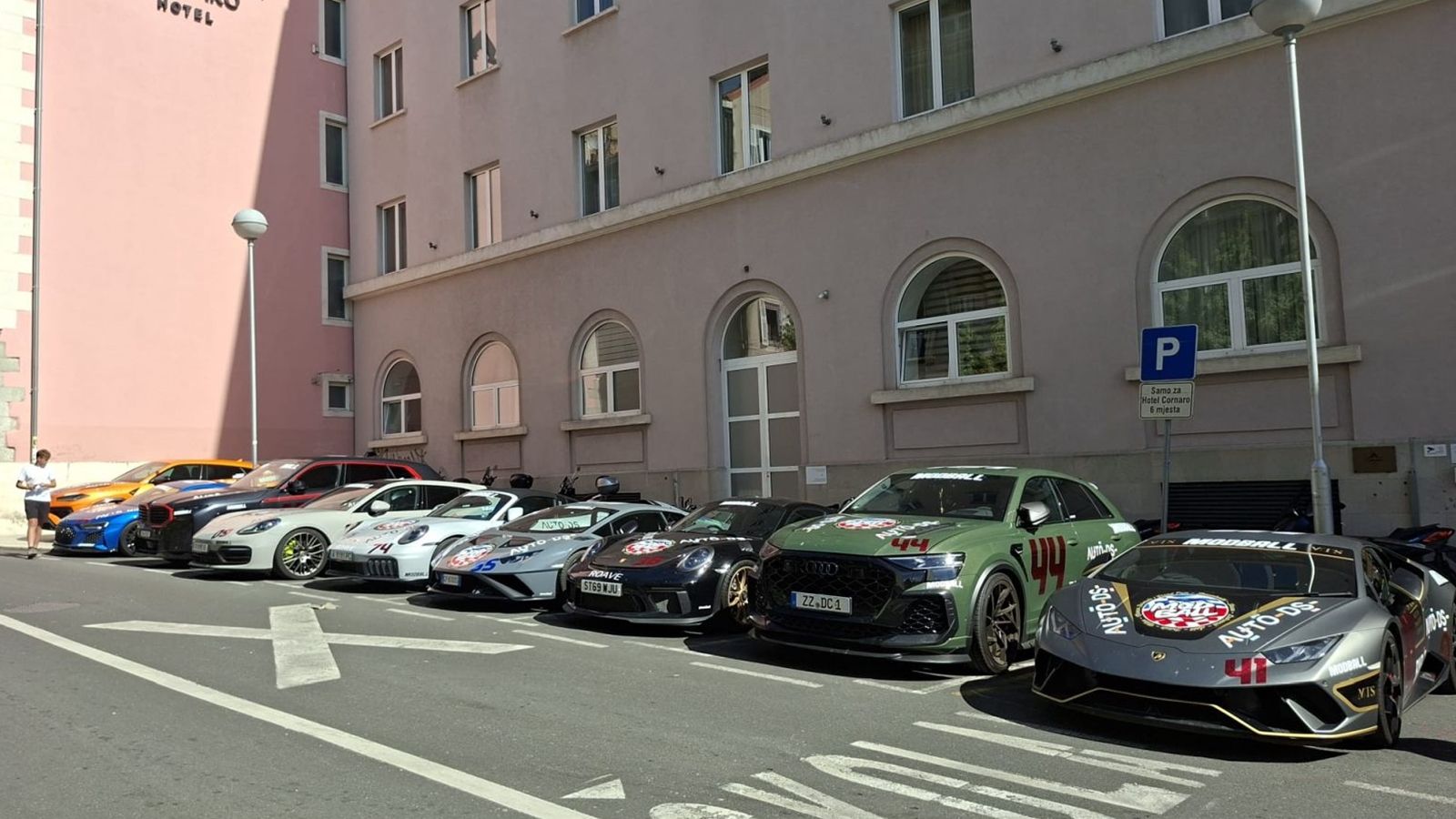 Spektakl na Rivi: Modball Rally pretvorio Split u izložbu superautomobila
