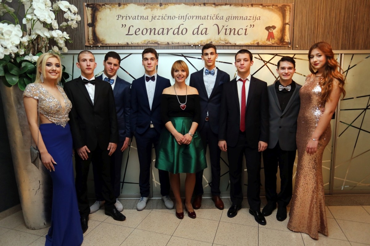Privatna jezično-informatička gimnazija Leonardo da Vinci | Veljko Martinović