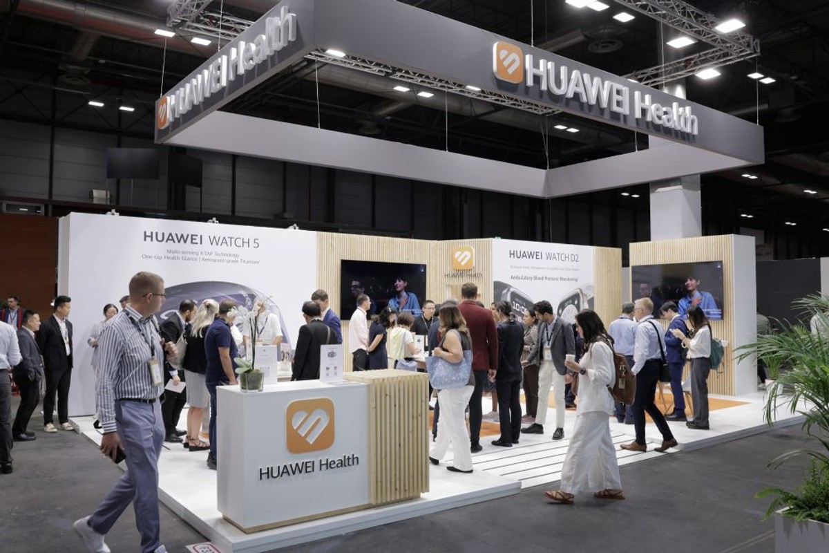 Nadograđeni HUAWEI WATCH D2 na ESC kongresu 2025 | foto: press