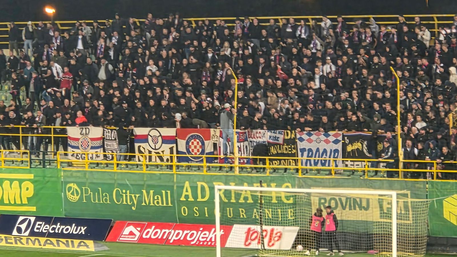 Torcida na Drosinu ušla tek u 15. minuti