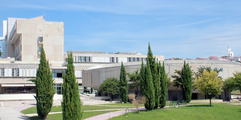 A DI SU PARE? Predavanje o financijskoj pismenosti za mlade na FESB-u