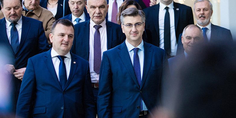 VOJSKA SRBIJE ZAUSTAVLJENA NA GRANICI Plenković: Cilj je bio izazvati incident; Škorić: To je neprijateljski akt! 