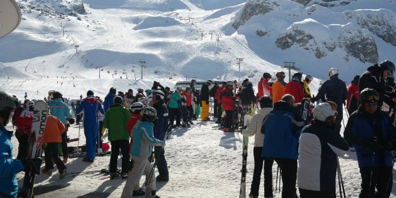 Početak skijaške sezone: Doznajte gdje i po kojoj cijeni skijaju Hrvati