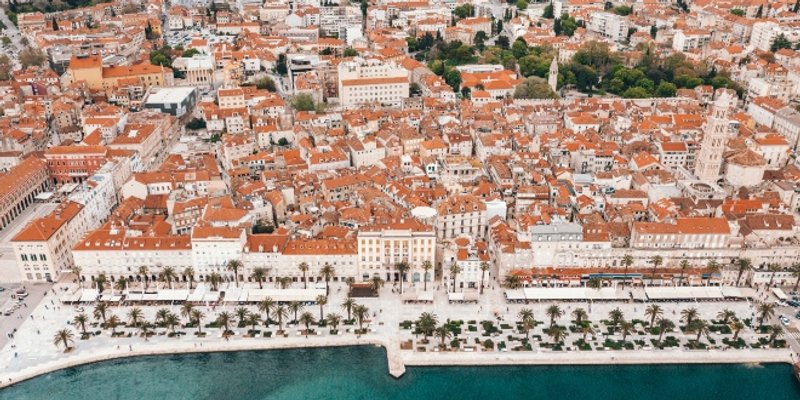 STRANI MEDIJI NAHVALILI SPLIT: Jeftinije nego na Zapadu, ugodna klima, divne plaže, ali jednu izbjegavajte!