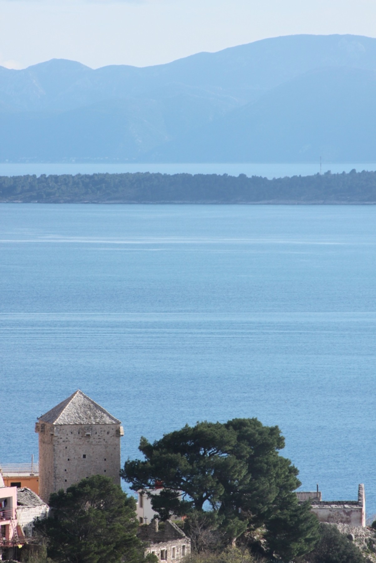Povijest makarskih utvrda: Turci su odustali od opsade kada su vidjeli da ih žena gađa sirom